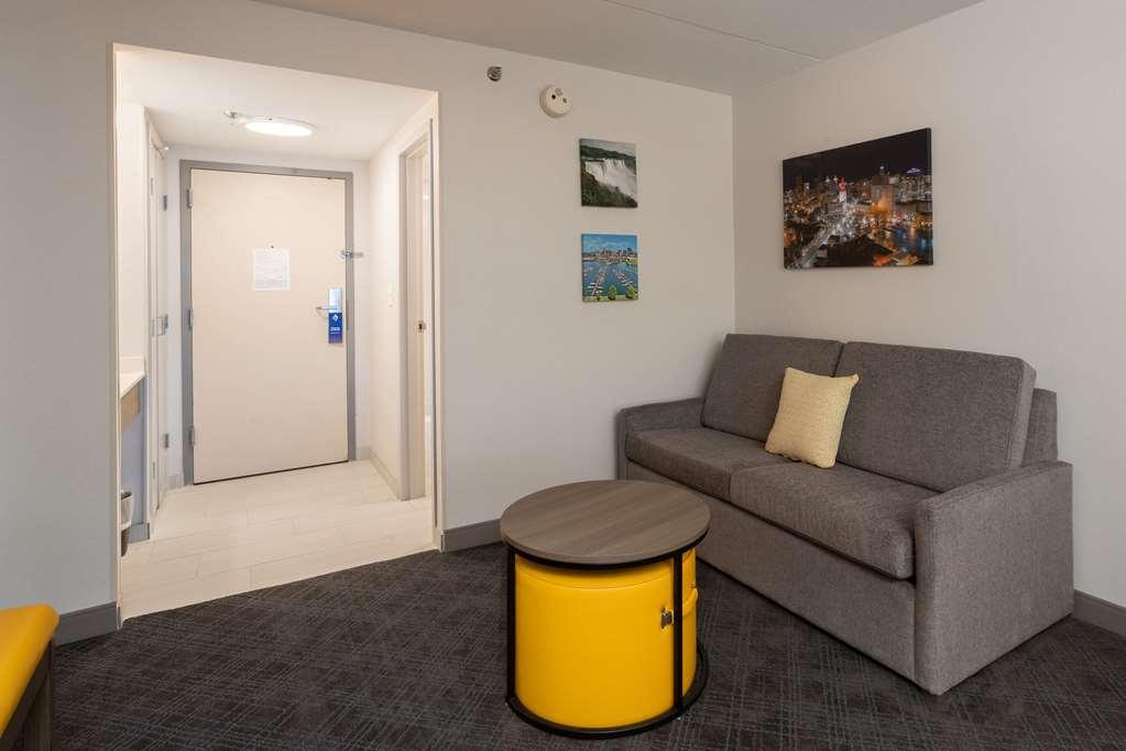 Comfort Inn & Suites Buffalo Airport Pokój zdjęcie