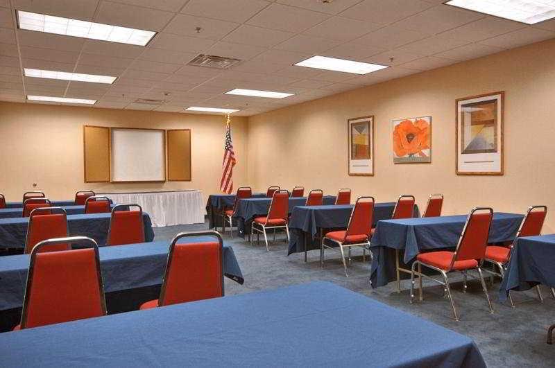 Comfort Inn & Suites Buffalo Airport Udogodnienia zdjęcie